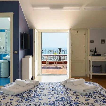 Aphrodite - Exclusive Flat Salerno