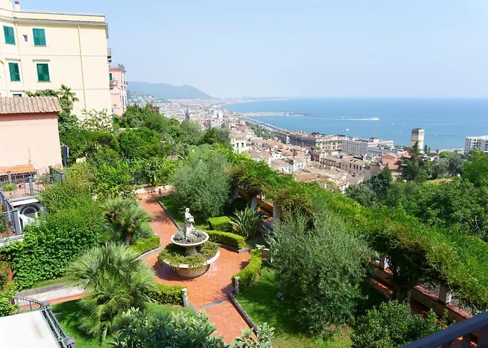 Aphrodite - Exclusive Flat Salerno
